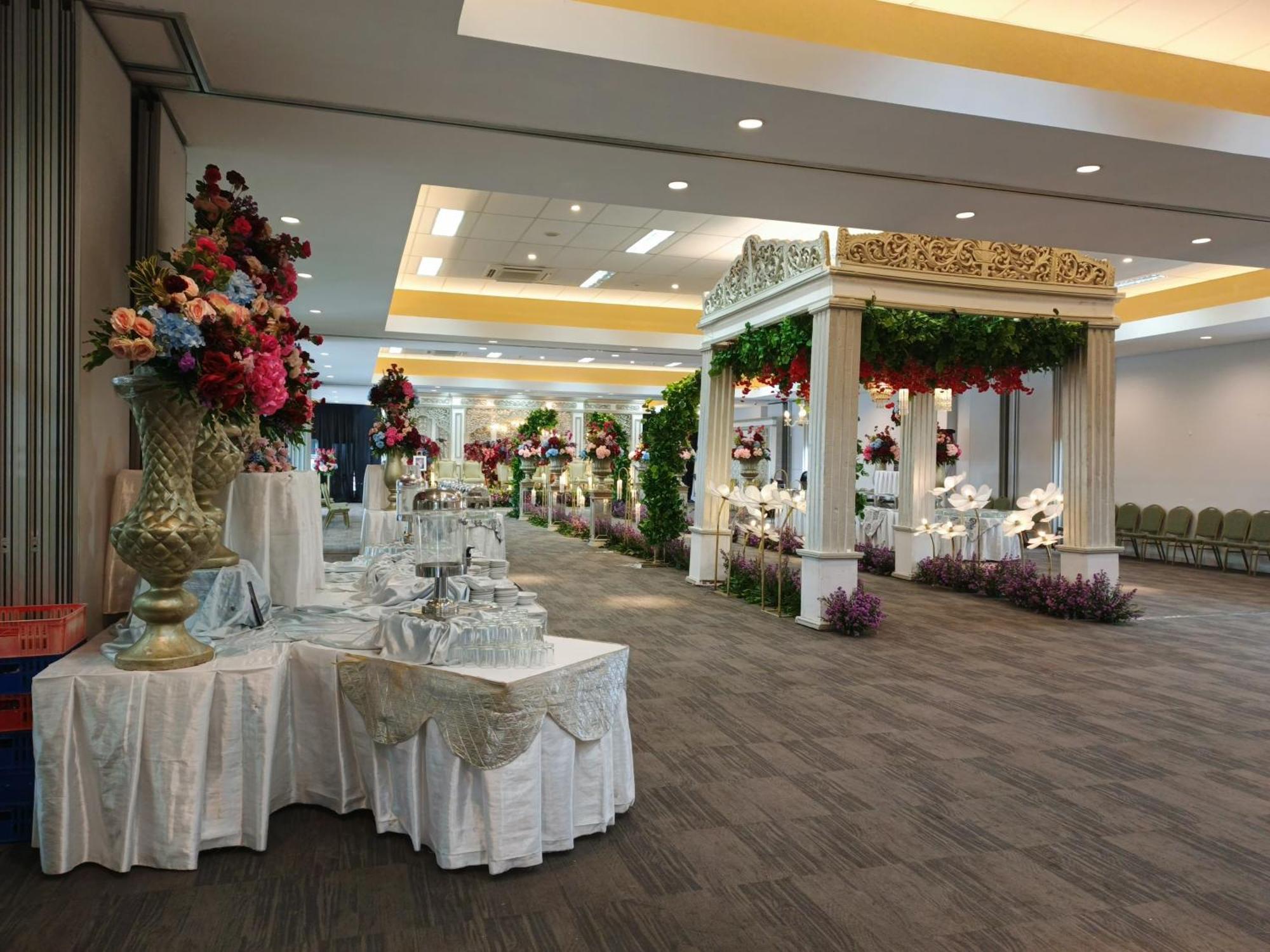 Tos Hotel & Convention Center Tangerang Powered By Archipelago Exterior photo