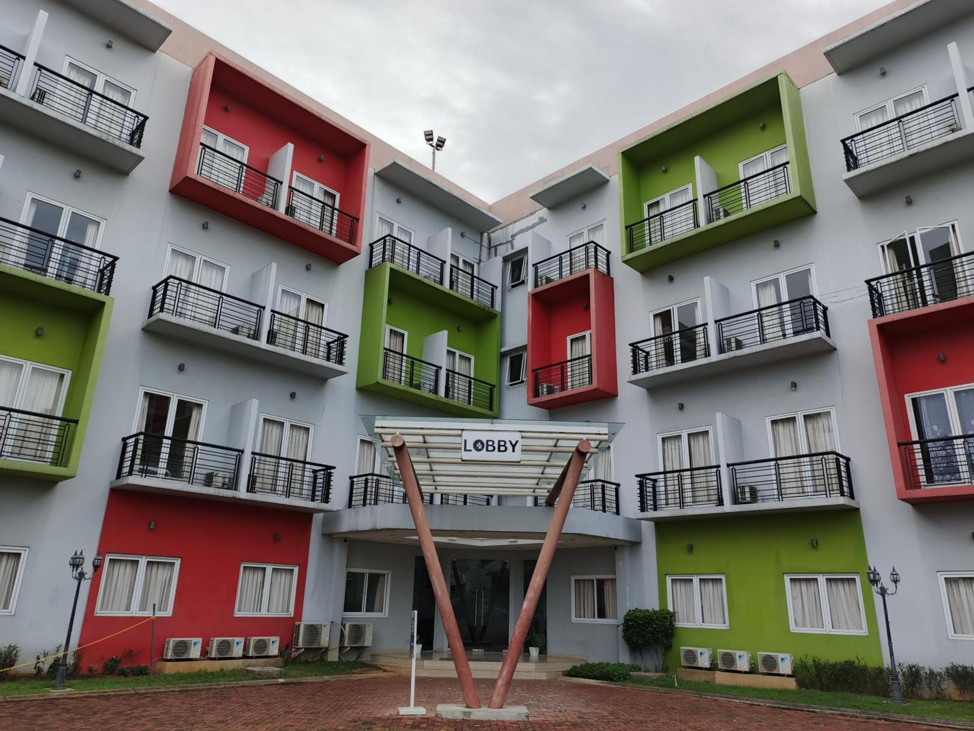 Tos Hotel & Convention Center Tangerang Powered By Archipelago Exterior photo